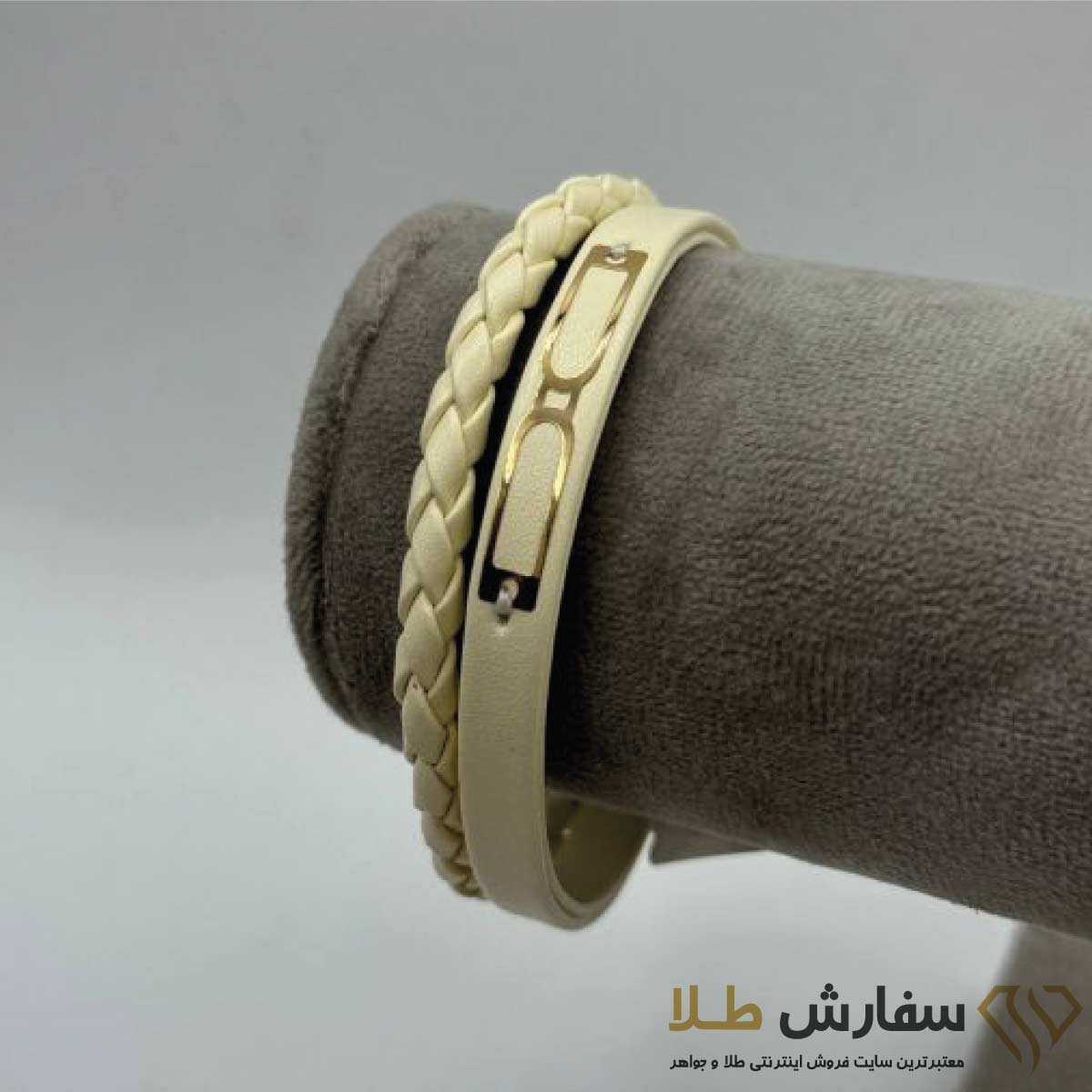 دستبند چرم لیزری طلا طرح 26 امگا شیری ST4726 دستبند چرم لیزری طلا طرح 26 امگا شیری ST4726 - Image 1