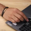 دستبند طلا ۱۸ عیار مردانه با بند چرمی - Image 2